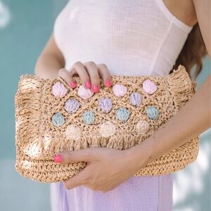 Btb CHERI STRAW CLUTCH IN NATURAL PASTEL RAINBOW